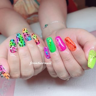 人気順｜ネオンカラー/#ヒョウ柄ネイル⁣のネイルデザイン(3ページ目