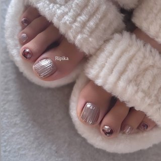 ミラーフットネイルのネイルデザイン｜ネイルブック