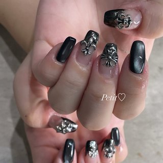 クロムハーツのネイルデザイン｜ネイルブック