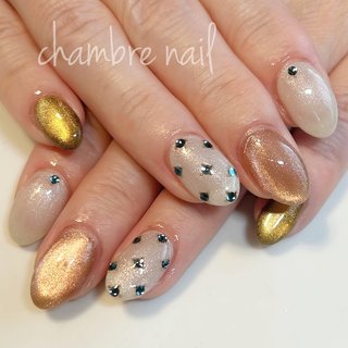 2025年】新着順｜ドット(水玉)/カーキのネイルデザイン｜ネイルブック