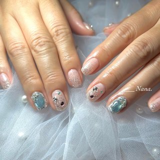 ビジュー/#宝石ネイルのネイルデザイン｜ネイルブック