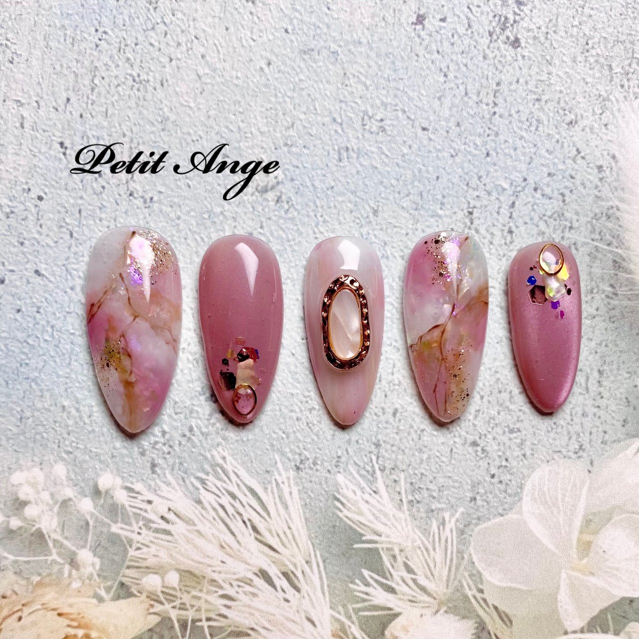 秋/冬/ハンド/大理石/マグネット - Petit Angeのネイルデザイン[No