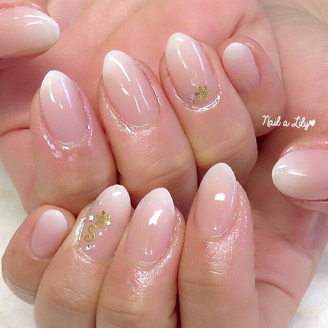 冬 オールシーズン シンプル グラデーション ホワイト Nailalily