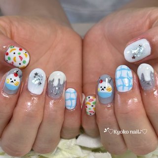 ［11］ネイルチップ ニュアンス モノトーン ホログラム ぷっくり オーダー 11］ネイルチップ ニュアンス モノトーン ホログラム ぷっくり