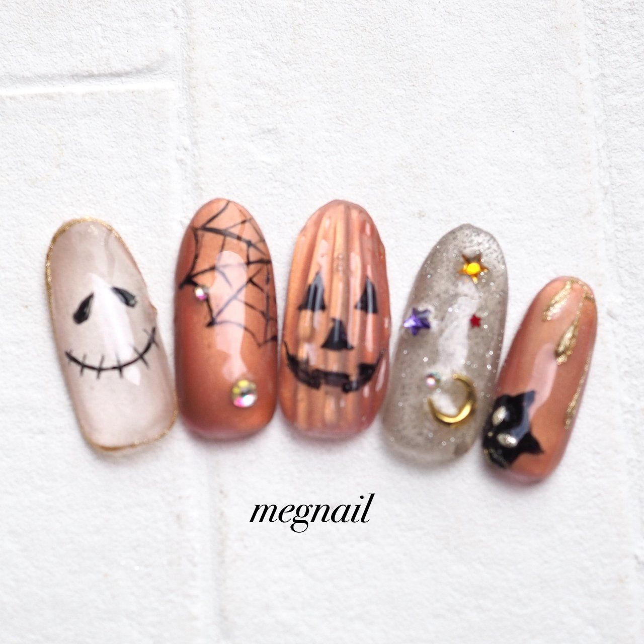 秋/ハロウィン/パーティー/女子会/ハンド - megnailのネイルデザイン
