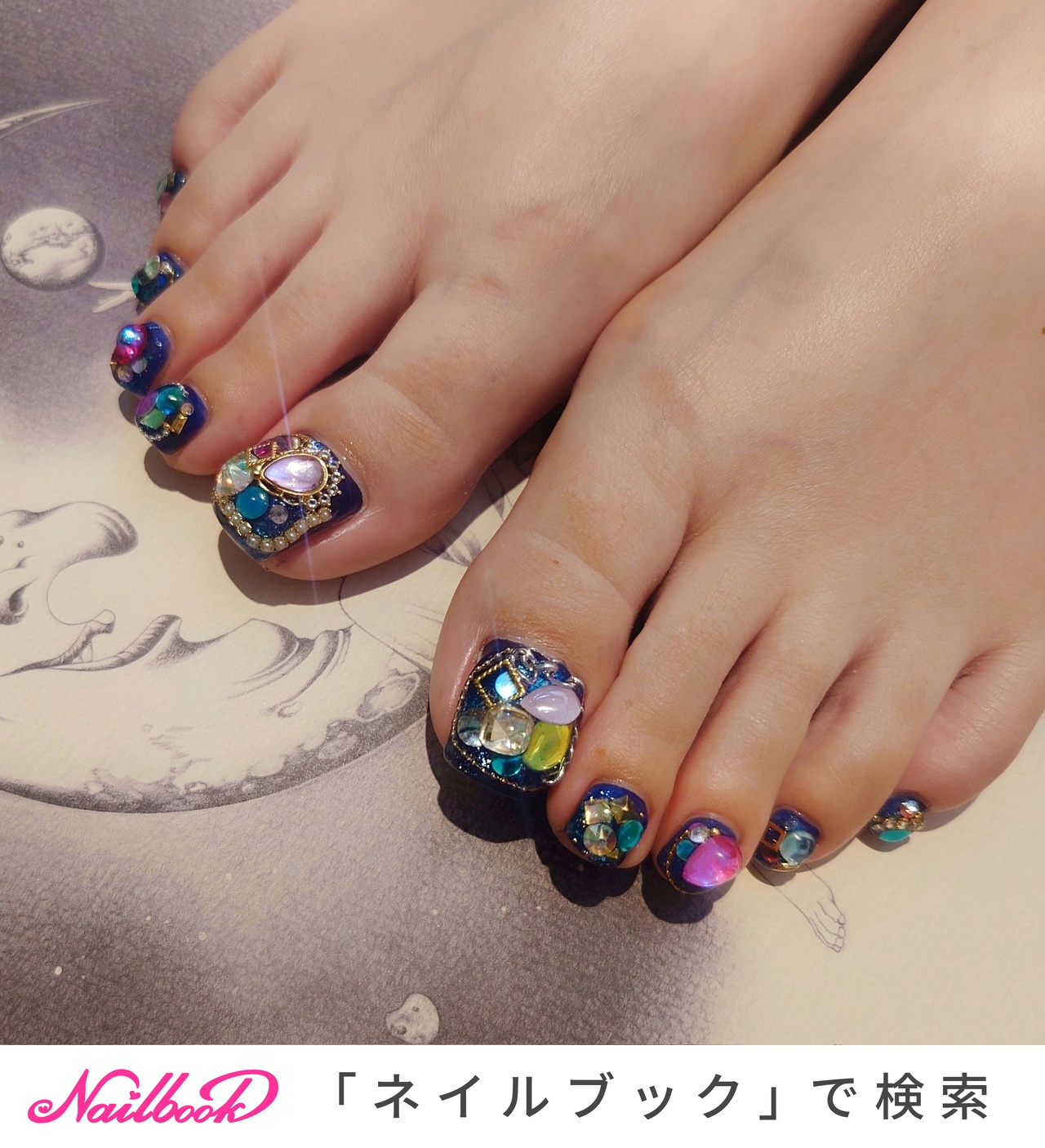ネイルチップ 宝石ネイル ビジューネイル 夏ネイル 宝石箱ネイル 宝石箱ネイルのネイルデザイン｜ネイルブック