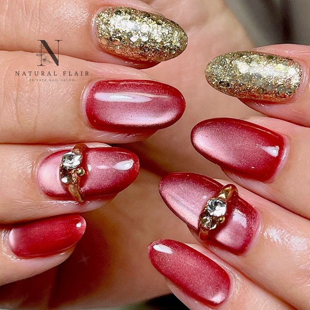 2025最新】秋の装いに華を添えて♡リッチなアクセサリーネイル|人気