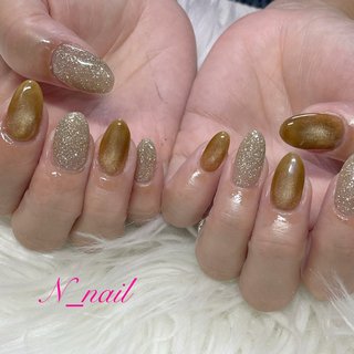 ブラウンゴールドニュアンスシェルネイル ラメ バイカラー 韓国 ちゅる