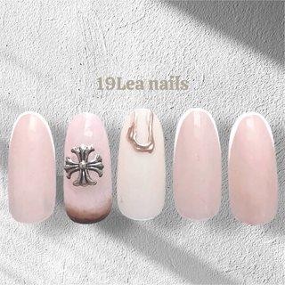 フレンチネイル(フレンチ)/#クロムハーツネイルのネイルデザイン