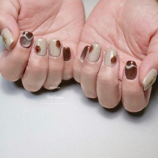 【316】オーダー❉くすみマグネット スキンベージュ ブラウン ニュアンスネイル 316】オーダー❉くすみマグネット スキンベージュ ブラウン