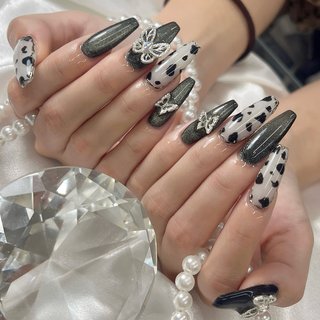 ネイルチップ オーダー 韓国 マグネット 蝶々 白 ホワイト ブルー 3d