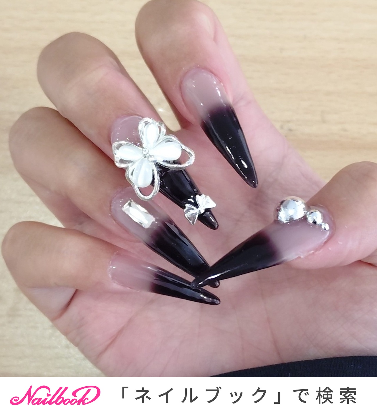 【No.037】ネイルチップ♡ツイード♡黒ネイル♡埋めつくしネイル♡リボンネイル No.037】ネイルチップ♡ツイード♡黒ネイル♡埋めつくしネイル