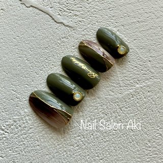 クリアブラウン×ダークグリーン ネイルチップ 2d0d55265d15b17ea6e346136a8f3f