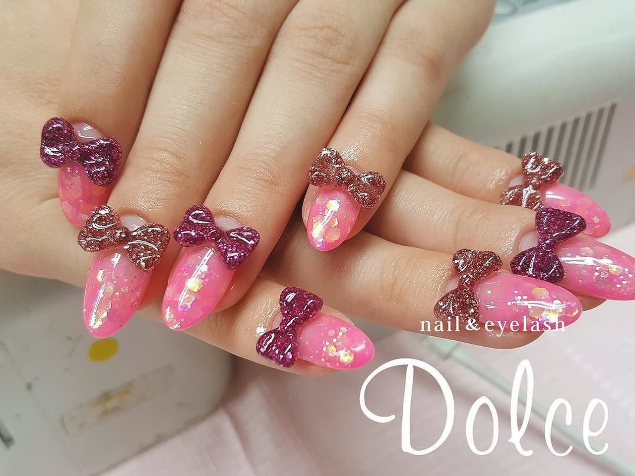 春 オールシーズン バレンタイン ハンド グラデーション Nail Eyelash Dolce 佐賀 大財店のネイルデザイン No ネイルブック