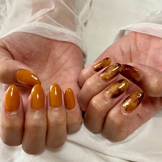 ボルドーべっ甲ニュアンスネイル 赤べっ甲 ゴールド 韓国 ベージュ 秋