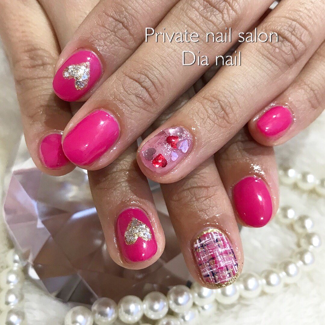 バレンタイン クリスマス 女子会 ハンド ホログラム Private Nail Salon Dia Nailのネイル デザイン No ネイルブック