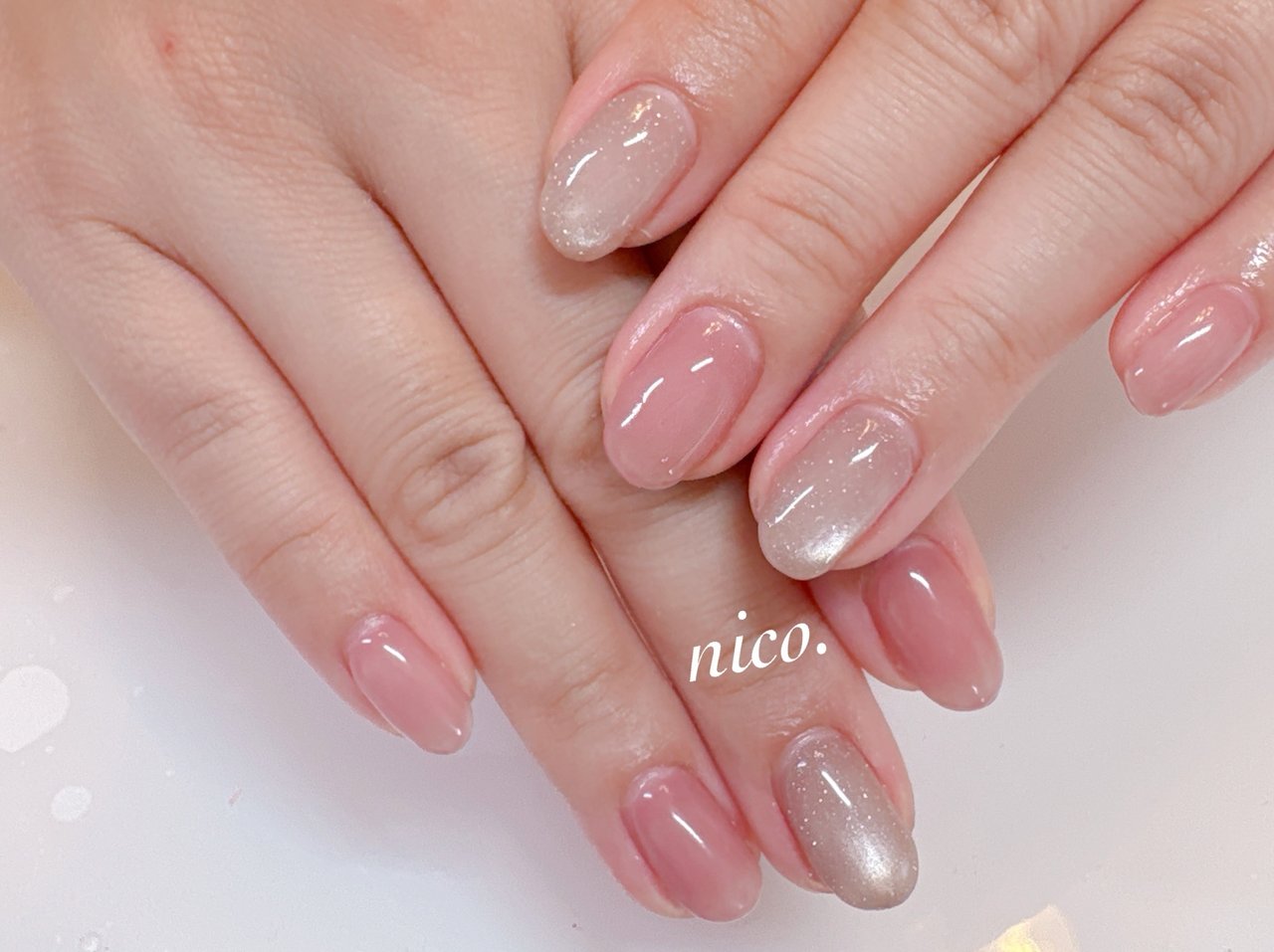 ÖHana nail オハ〜ナ🌺🌴🍍 ⁡ 先日ディズニーストアで購入した ohoraの