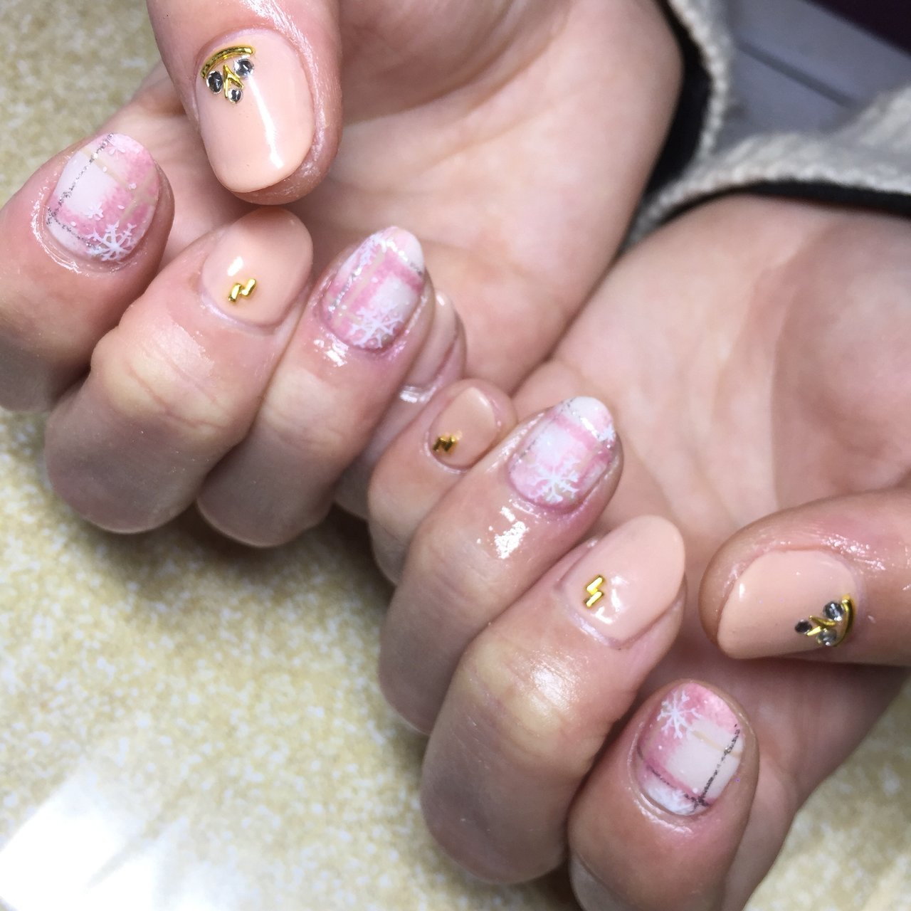 冬 オフィス デート 女子会 ハンド Welinanailのネイルデザイン No ネイルブック