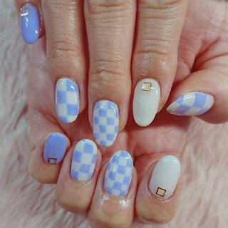 お客様ネイル! 市松模様♪ #lgramslike #nail #naildesign #nailart #nailsalon #nailsgram #nailstagram #naildesigns #getinstalike #instafollow #instagramer #instanail #christmas #指甲 #美爪 #お正月ネイル #ネイル #冬ネイル #ネイルデザイン #ジェルネイル #恵比寿ネイルサロン #大人ネイル #市松模様 #ネイルアートデザイン #冬ネイル2017 #和柄 #和柄ネイル
#nailsalonChouChou #おしゃれ#オフィスネイル #冬 #お正月 #オフィス #ハンド #ワンカラー #チェック #和柄 #大人 #ミディアム #ホワイト #ブルー #ジェルネイル #お客様 #yuki #ネイルブック