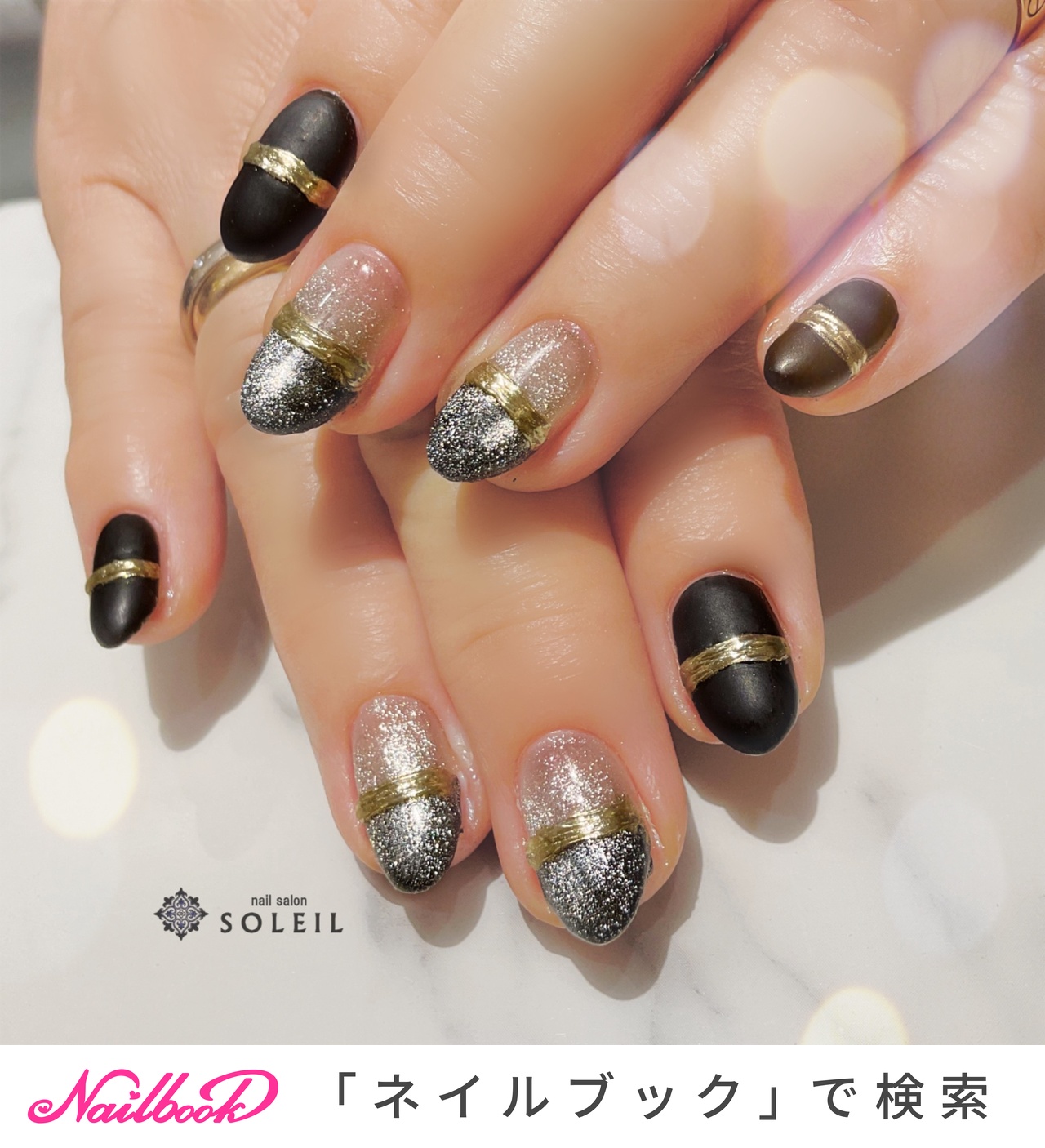 サイズオーダー　ネイルチップ　ビジュー　お花　黒フレンチ　マグネット　フラッシュ ブラック/ゴールド/#マグネットフレンチのネイルデザイン｜ネイルブック
