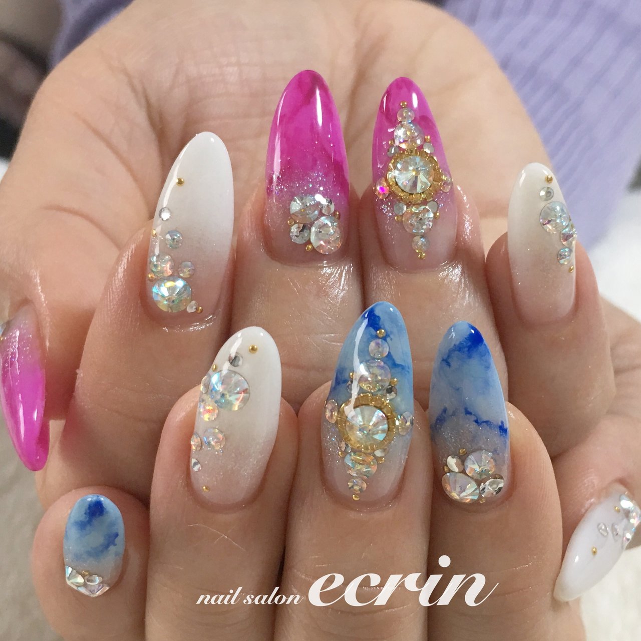 夏 冬 ハンド グラデーション 大理石 Nail Ecrinのネイルデザイン No ネイルブック
