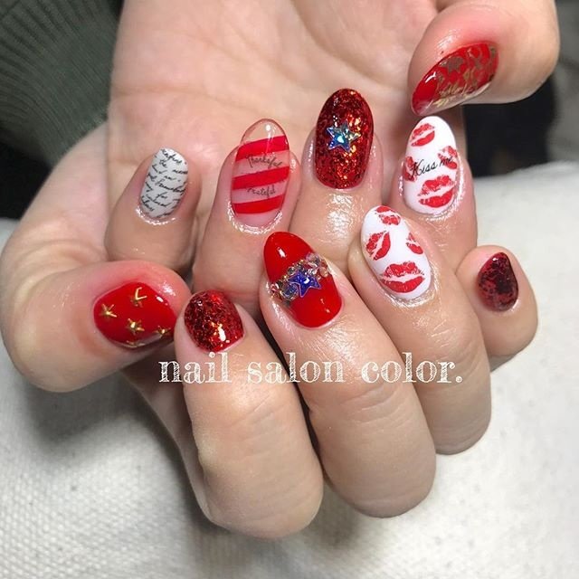 冬 ハンド ロング ホワイト レッド Nail Salon Color のネイルデザイン No ネイルブック