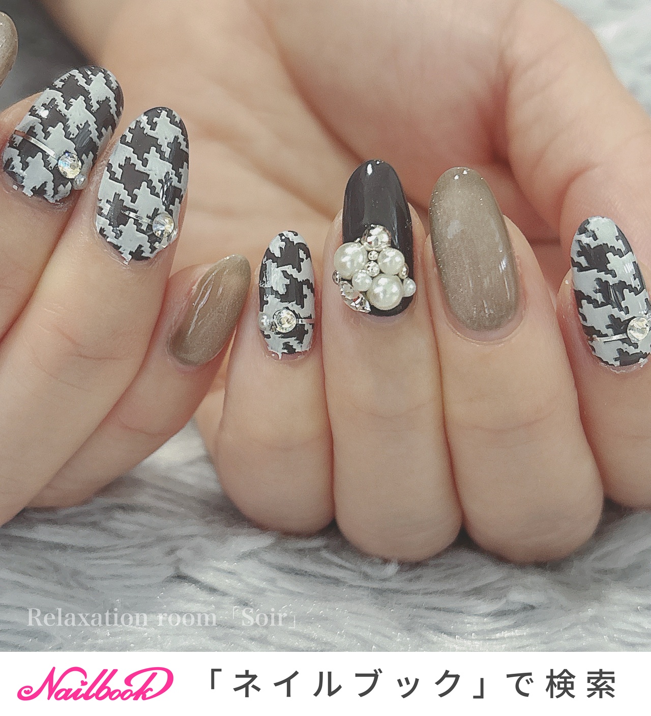 千鳥柄/グレー/シルバーのネイルデザイン｜ネイルブック