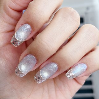 ハンド/フレンチ/リボン/ちゅるん/ワンホン - mii0069のネイルデザイン