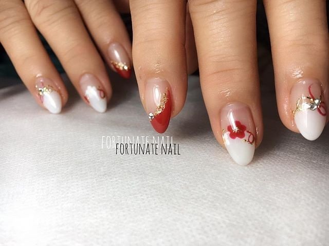冬 お正月 ブライダル ハンド フレンチ Fortunatenailのネイルデザイン No ネイルブック