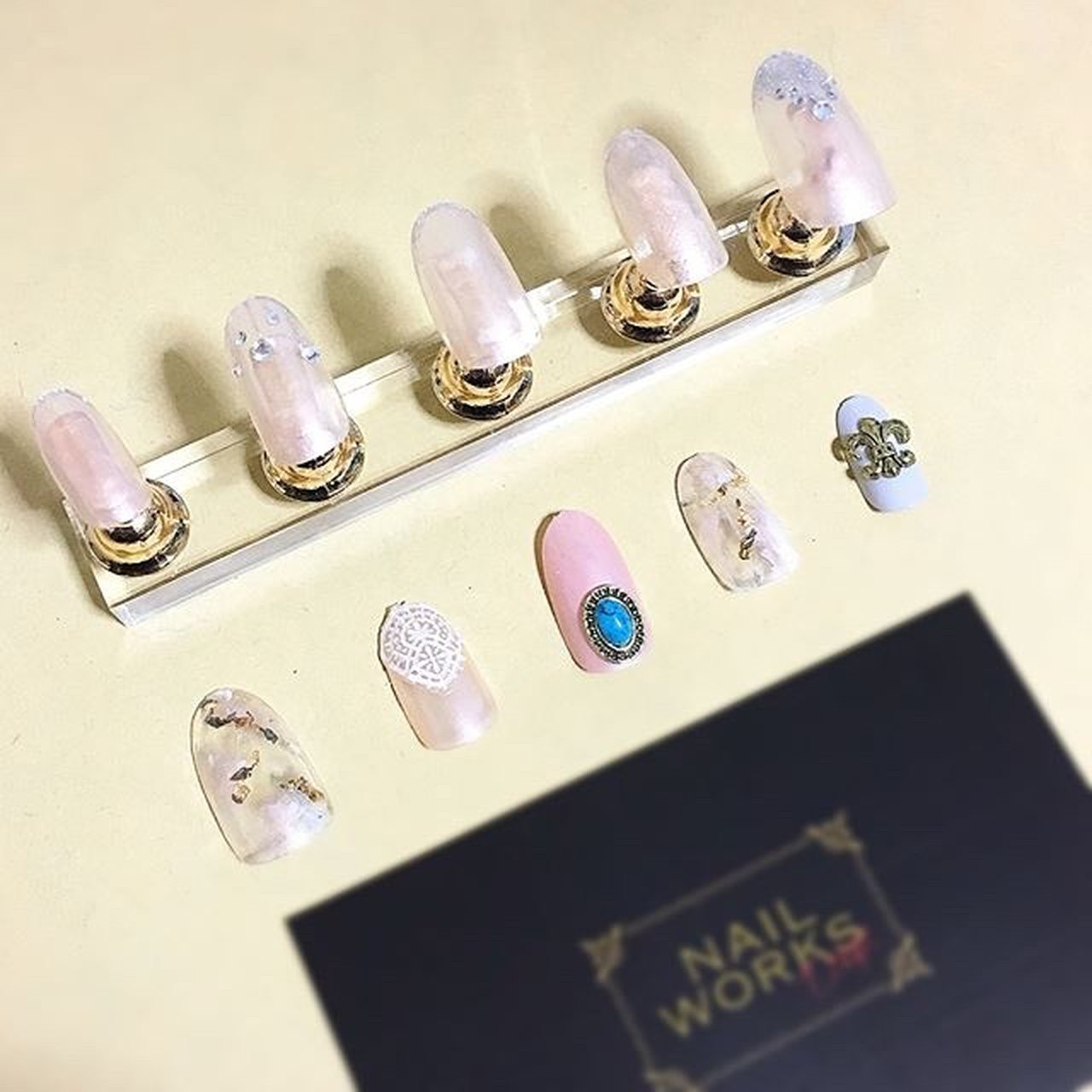 オールシーズン ハンド シンプル 変形フレンチ ボヘミアン Kenji Muneishiのネイルデザイン No ネイルブック