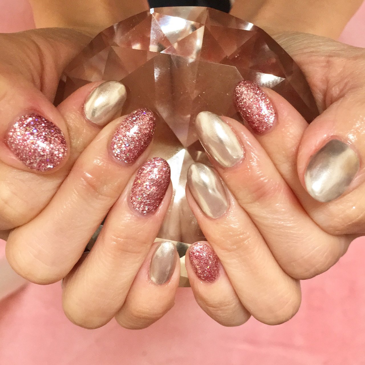 ハンド ラメ ミラー ショート ピンク Nailsalon M Fleurのネイルデザイン No ネイルブック