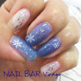 お客様ネイル ネイビーとホワイトのシースルーを、ラメとホイルでキラキラ✨年越しネイル
・
https://nailbarvirago.jimdo.com/
・
#nailbarvirago #大分市ネイルサロン #大分ネイルサロン #ネイル #ネイルケア #ハンドケア #シースルーネイル #冬ネイル #年越しネイル #大人ネイル #シニアネイル #お客様ネイル #大分市 #宗方 #70代のお客様 も #40代ネイリスト #ジェルネイル #自爪を削らない #パラジェル #ノンサンデイング #リクライニングソファ #大人女性ネイル #ネイルブック #巻き爪 #巻き爪補正 #ぺディグラス #冬 #お正月 #クリスマス #パーティー #ハンド #ラメ #ワンカラー #シースルー #ホイル #大人 #ショート #ホワイト #ネイビー #シルバー #ジェルネイル #お客様 #nail_bar_virago #ネイルブック