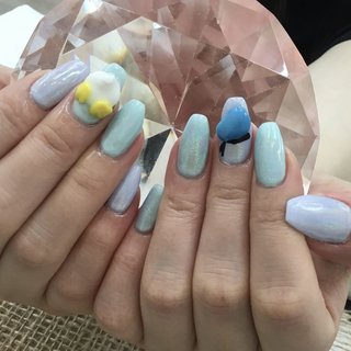 ドナルドダックのネイルデザイン｜ネイルブック