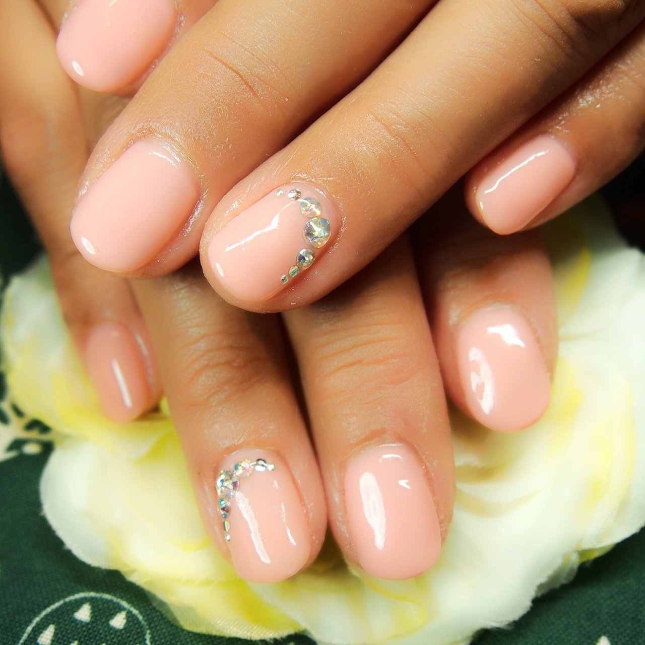 オールシーズン 旅行 オフィス ブライダル シンプル Nail Salon S I Sのネイルデザイン No ネイルブック