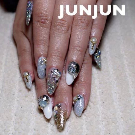 オールシーズン ハンド ビジュー ロング グレー Junjunのネイルデザイン No ネイルブック