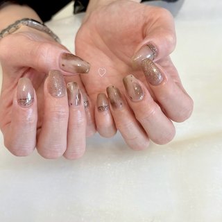 laaunailのネイルデザイン｜ネイルブック