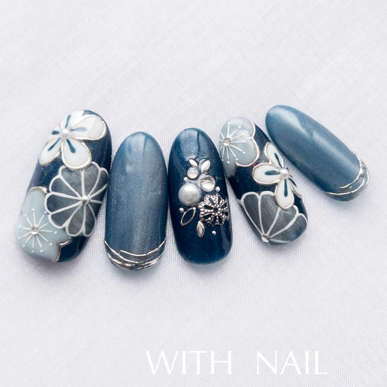冬/お正月/成人式/卒業式/ハンド - WITH NAIL maryのネイルデザイン[No 