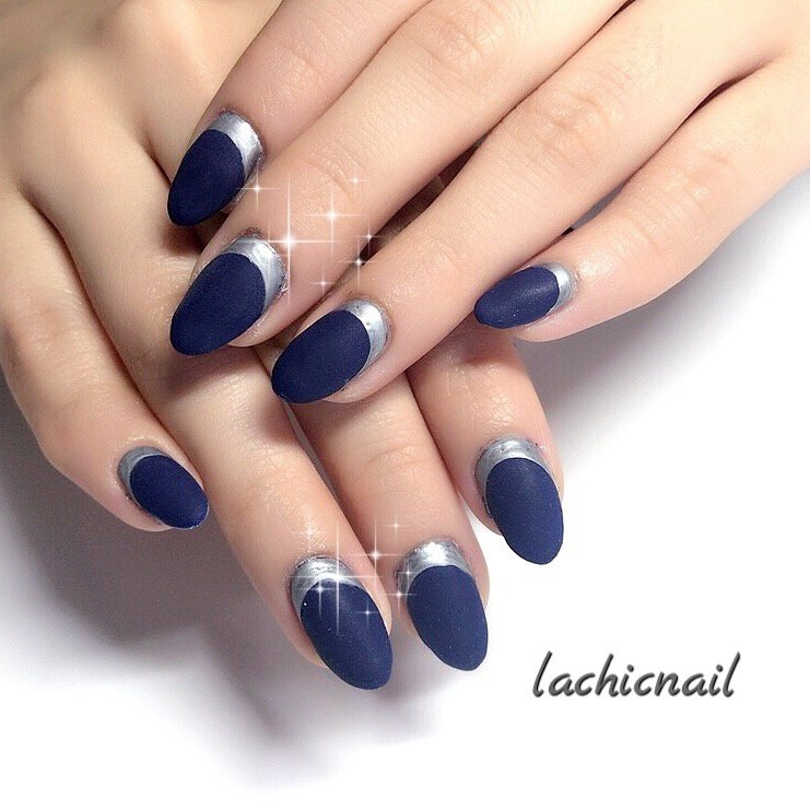 秋 冬 デート フレンチ ネイビー Lachicnailのネイルデザイン No ネイルブック