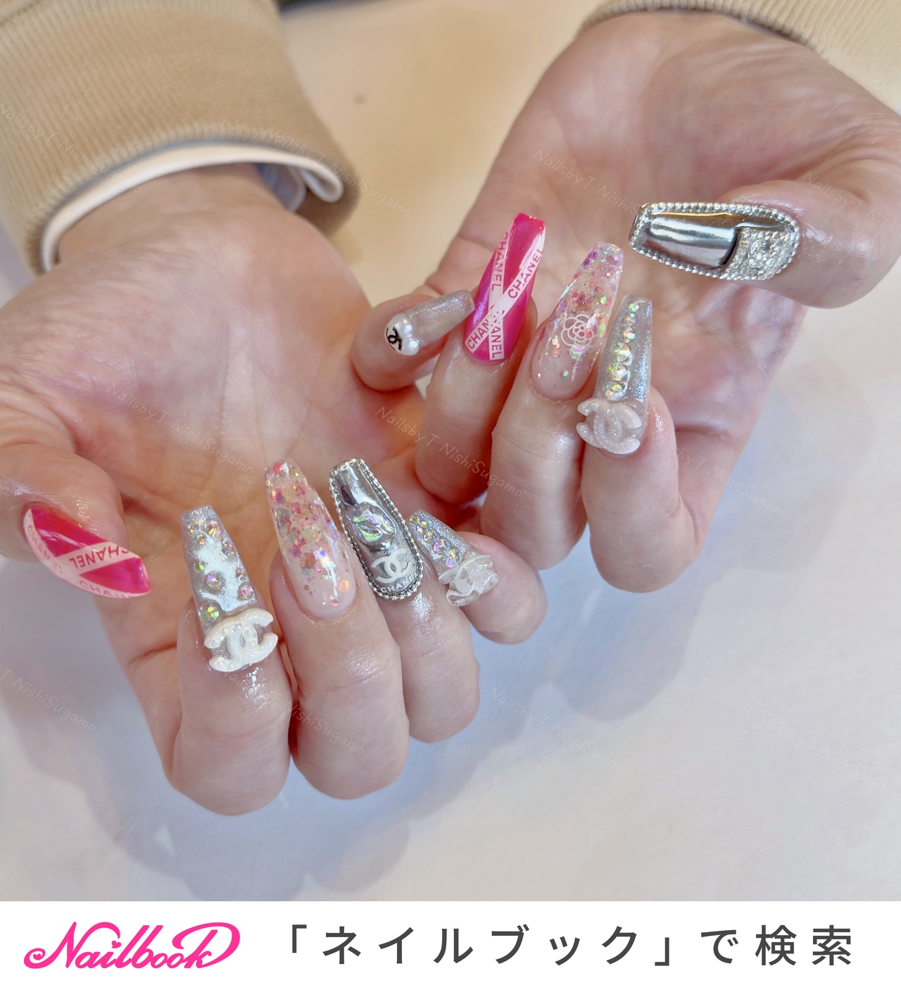 シャネルパーツのネイルデザイン｜ネイルブック