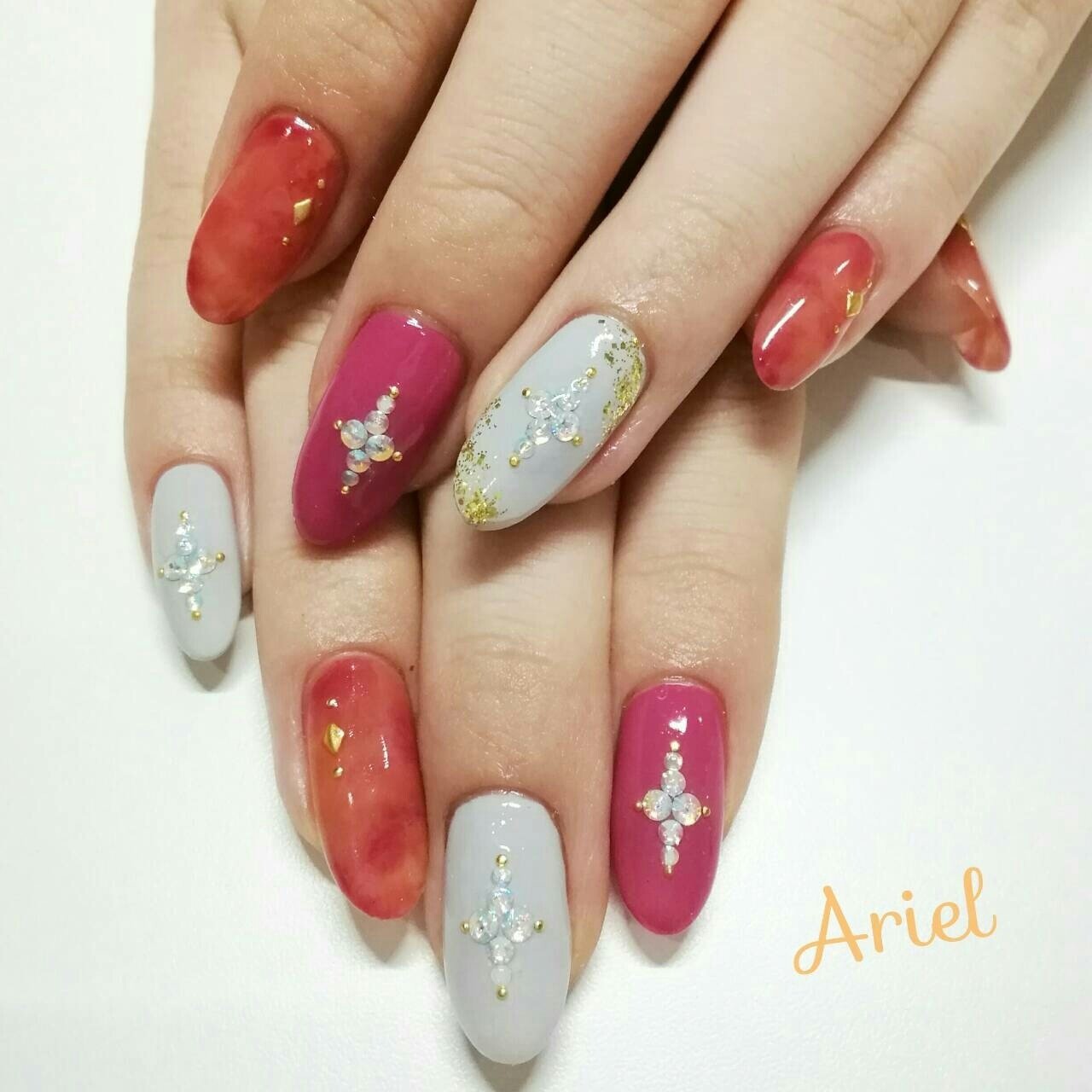 秋 冬 パーティー 女子会 ハンド ネイルサロンアリエルのネイルデザイン No ネイルブック