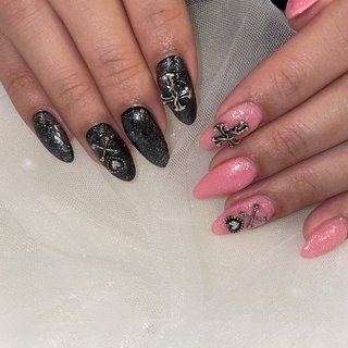 ブラックラメのネイルデザイン｜ネイルブック