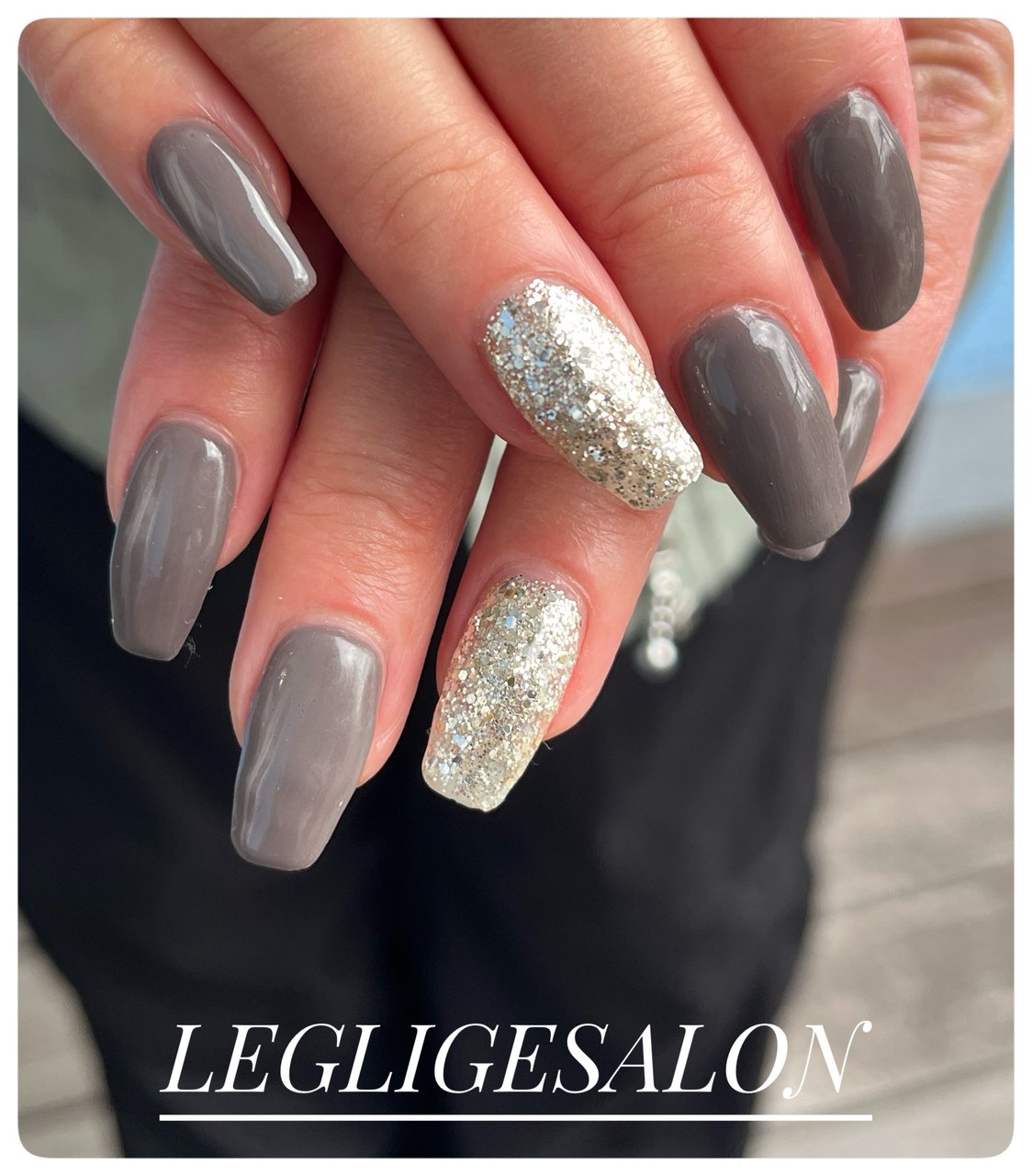 秋/冬/ハンド/ロング/グレー - LEGLIGE SALONのネイルデザイン[No