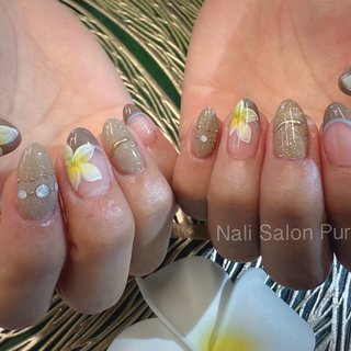 プルメリアのネイルデザイン｜ネイルブック