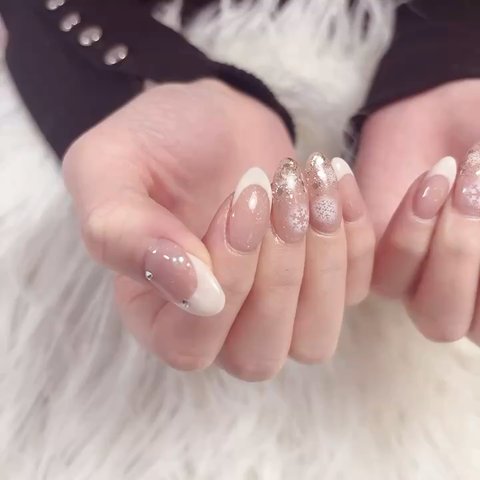 冬/ハンド/フレンチ/雪の結晶/キラキラ - Nail Salon Rose'のネイル