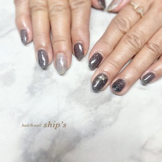 ブラックラメのネイルデザイン｜ネイルブック