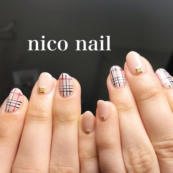 秋 冬 旅行 ハンド チェック Niconailのネイルデザイン No 2796699 ネイルブック