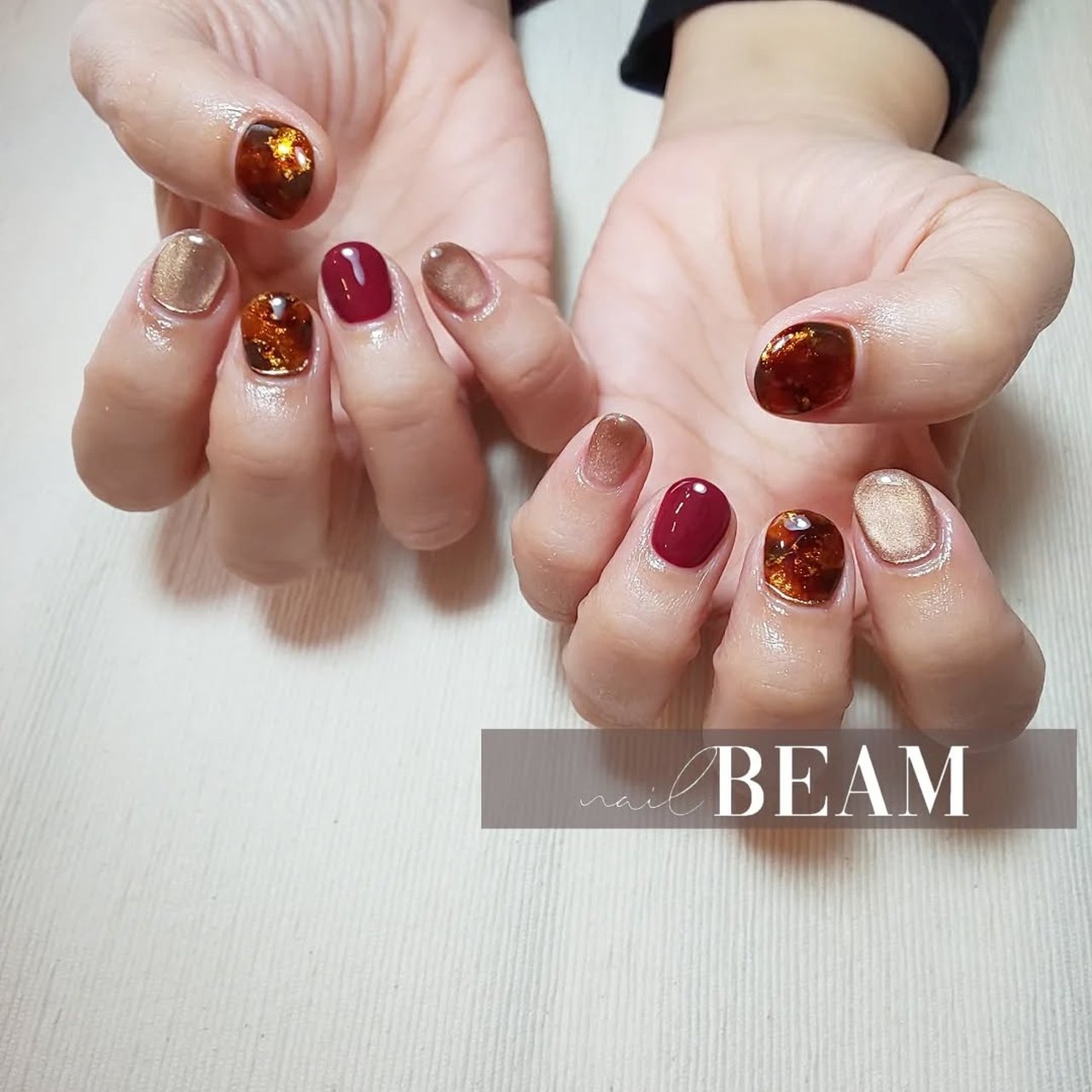 秋/冬/ハンド/べっ甲/ショート - nailbeamのネイルデザイン[No.9791377 