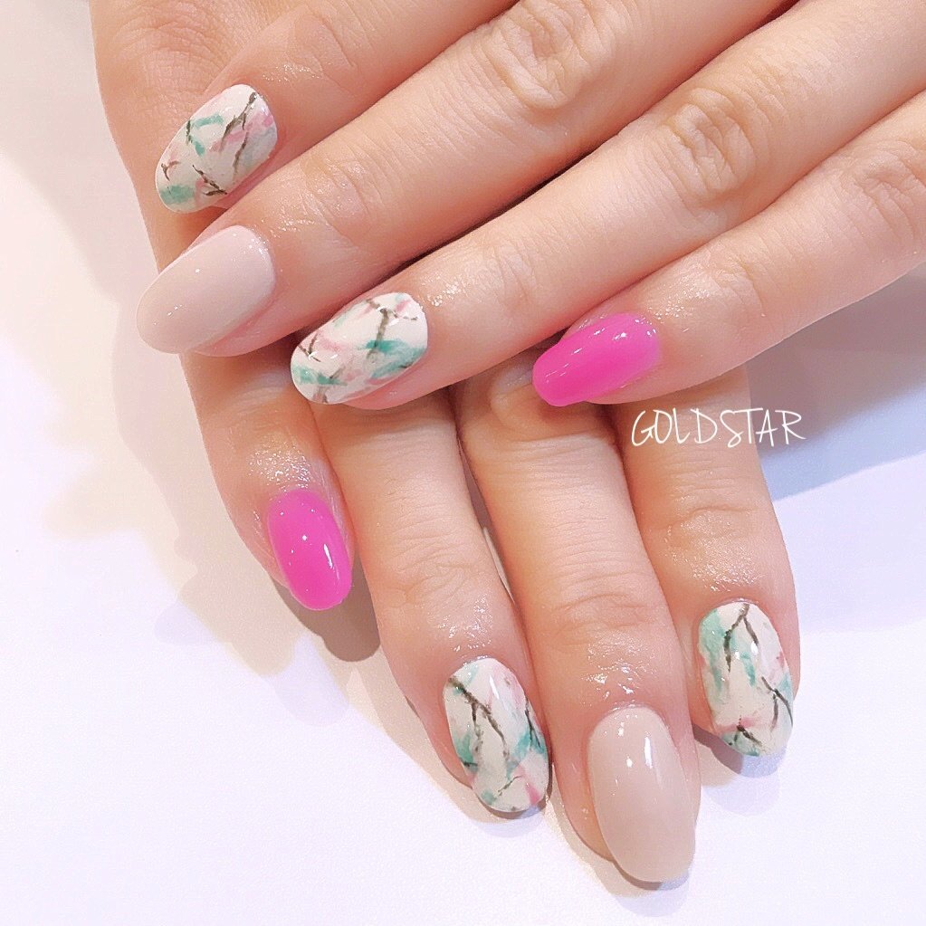 オールシーズン ライブ オフィス 女子会 ハンド Agloss Nailのネイル
