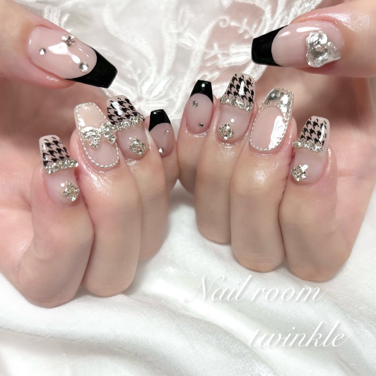 大人気デザイン　量産型　オーダー　ネイルチップ　千鳥柄　ワンホン オーダー】ネイルチップ 千鳥柄 韓国 ワンホン 量産型