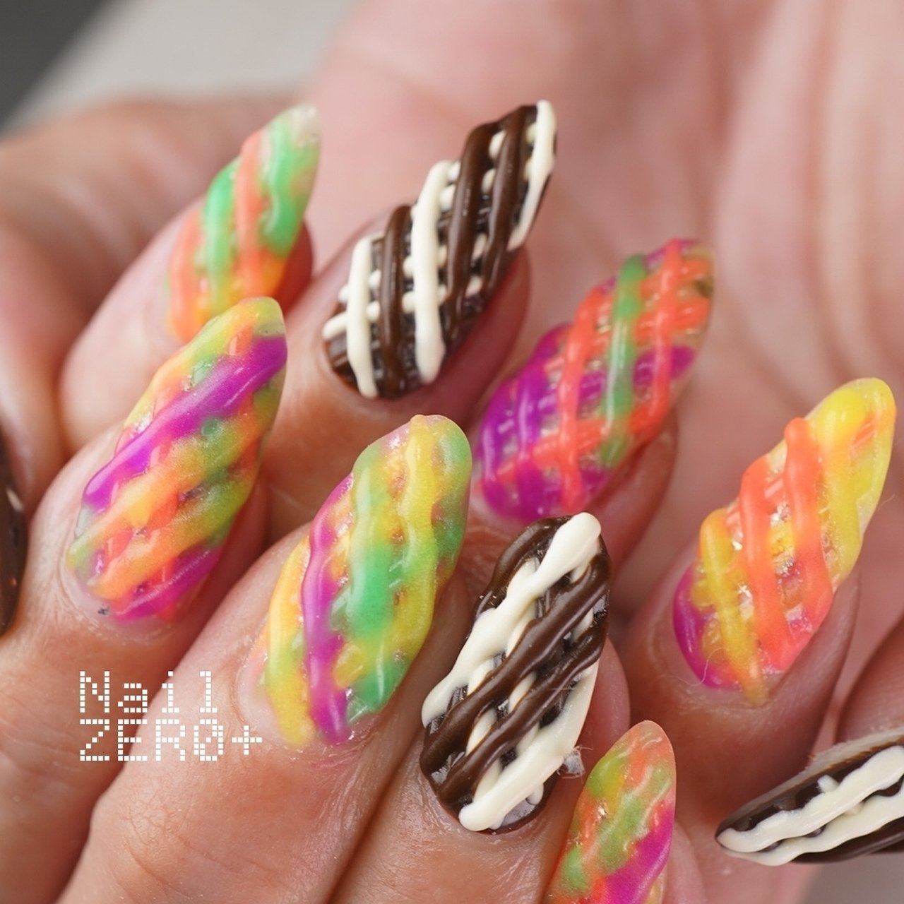 バレンタイン/ハンド/3D/スイーツ/ミディアム - 塩見隼人 [池袋]ネイル